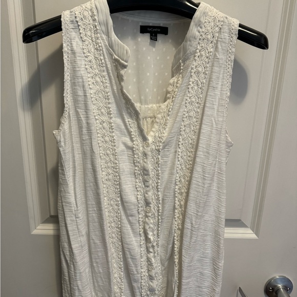 For Cynthia Tops - For Cynthia - Cream Sleeveless Blouse with Ruffled Mandarin Collar - Size Small